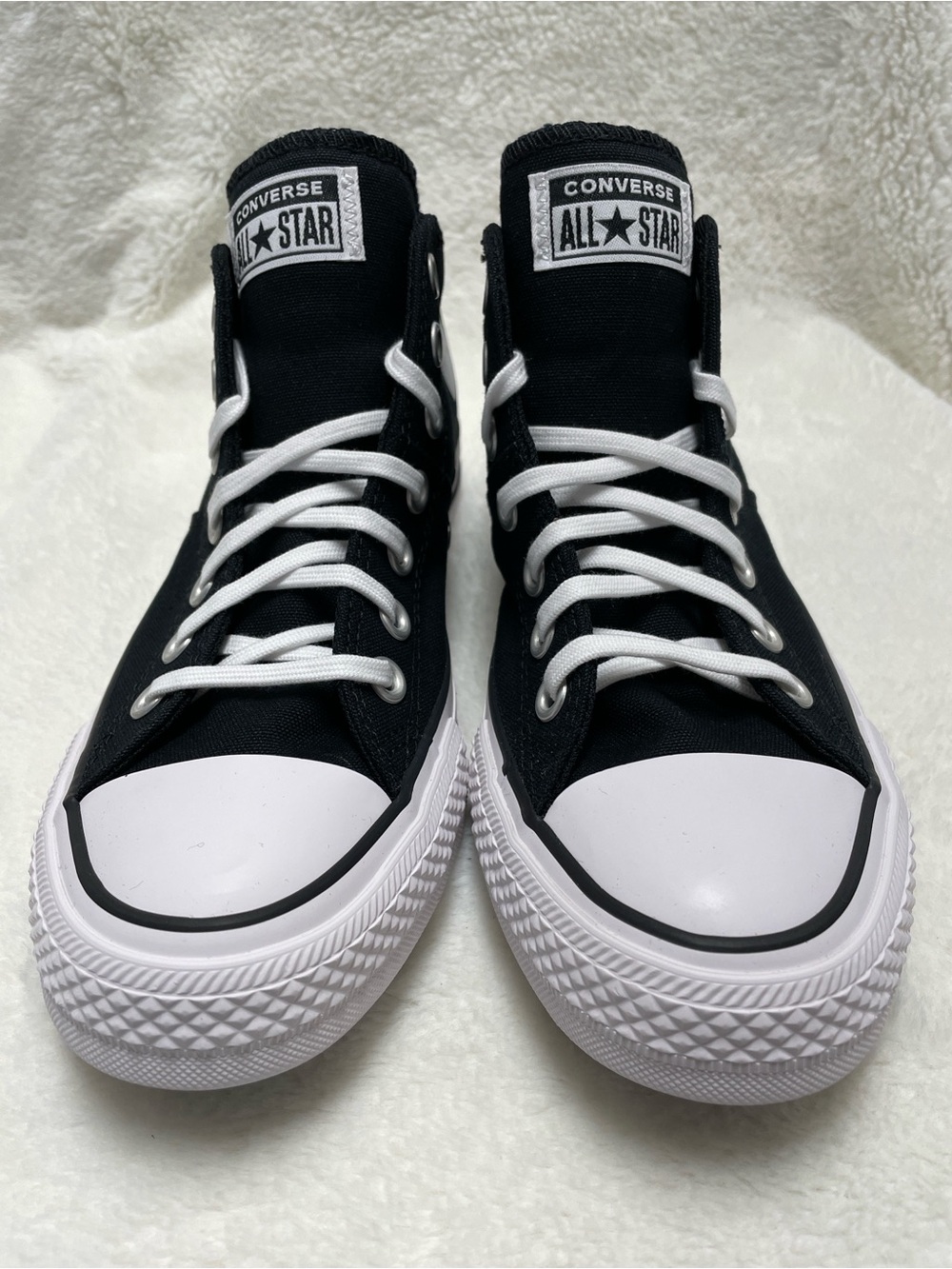 Converse Chuck Taylor All Star Madison
Mid-top Sneakers - Picture 3 of 9